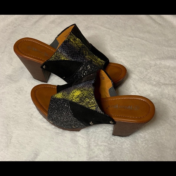 Nature Breeze Multicolored Clog Sandals - Picture 7 of 7